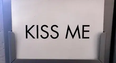 City Card Kiss Me 